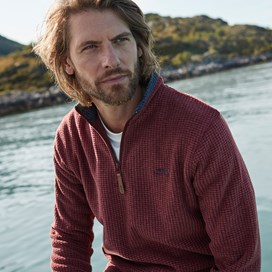Weird Fish Newark 1//4 Zip Grid Fleece MED Henna
